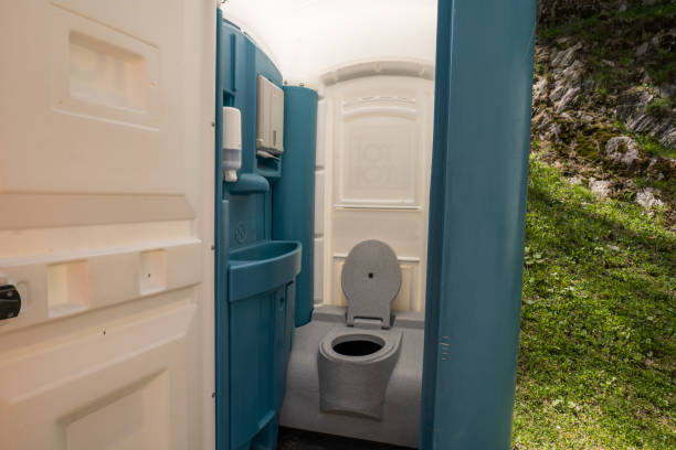 Best High-end porta potty rental  in Lake Shore, WA